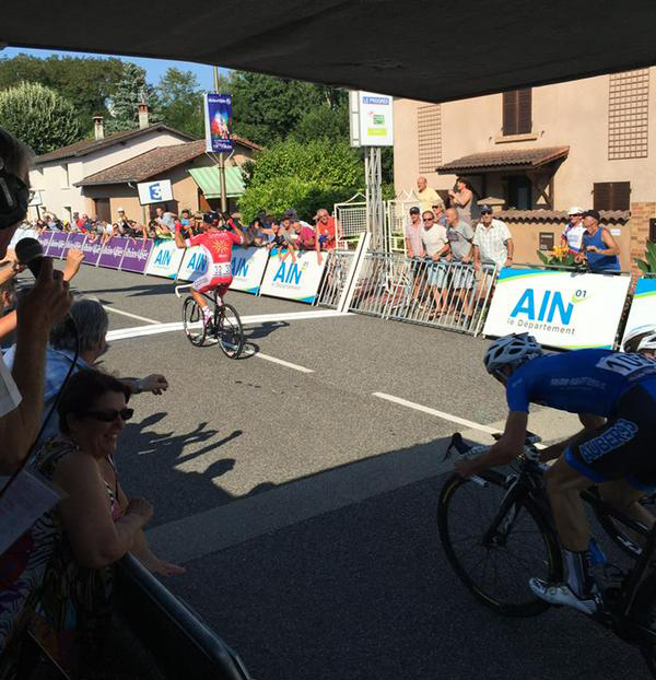 Nacer Bouhanni wins l'Ain stage 1